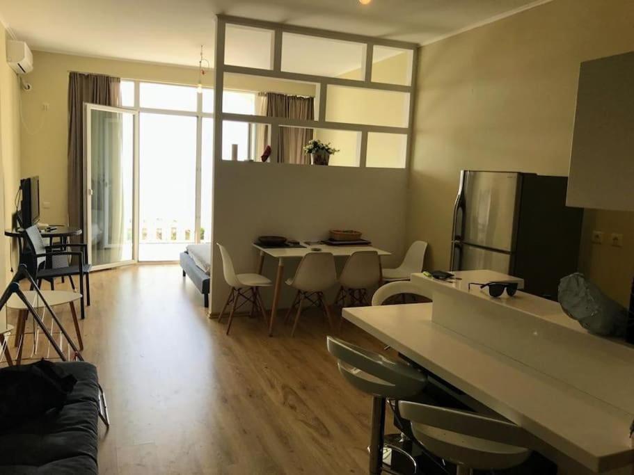 Sea View Studio Apartment In Gonio-크바리아티 외부 사진
